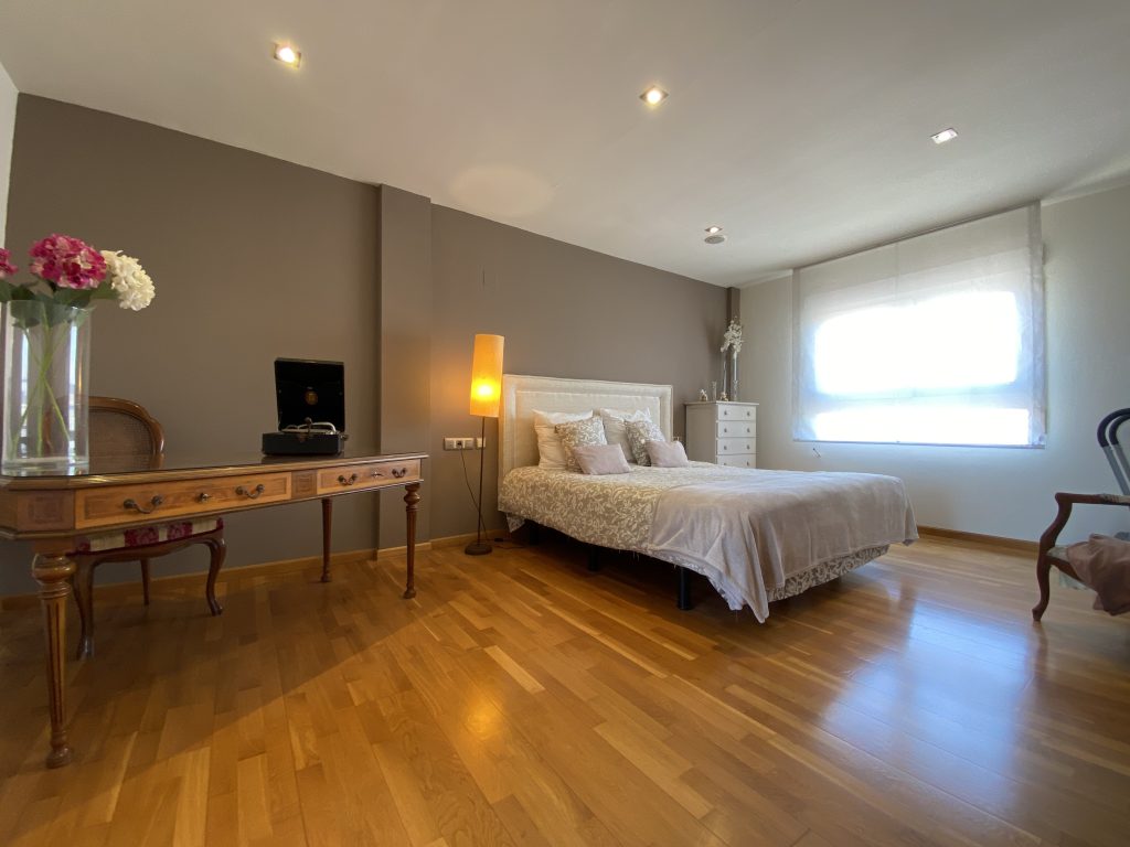 20240528_121107145_iOS-1024x768 ÁTICO EN LA PLAYA DE SAN JUAN, ALICANTE