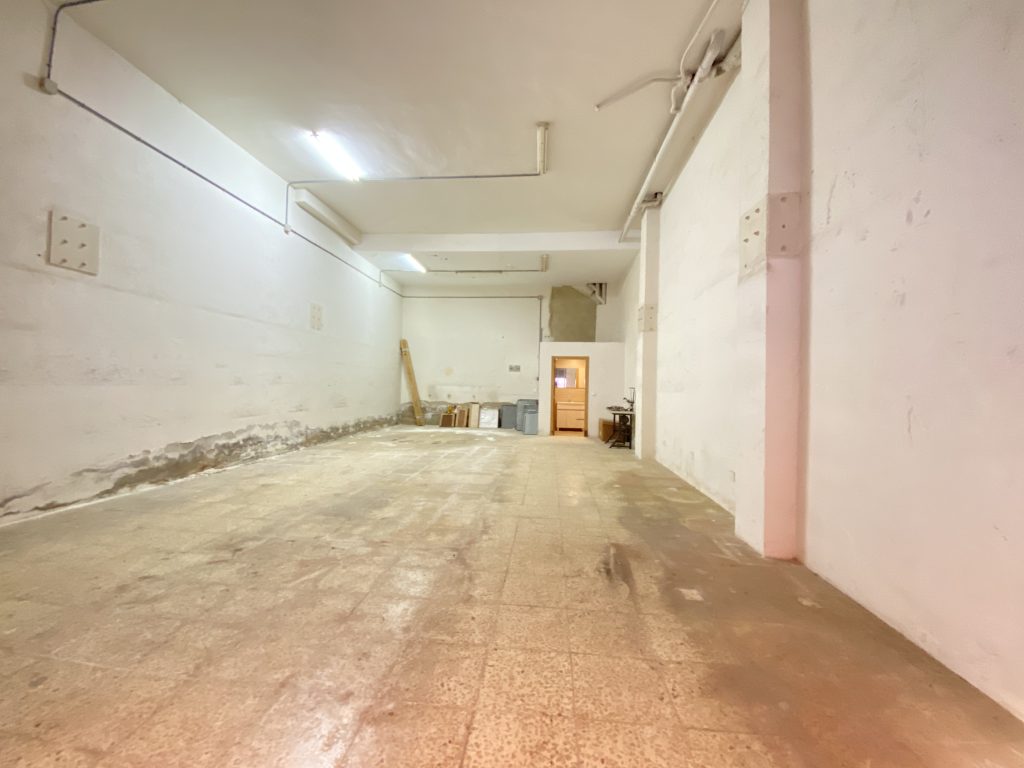 20250128_091830082_iOS-1024x768 LOCAL COMERCIAL A PIE DE CALLE - ALICANTE.