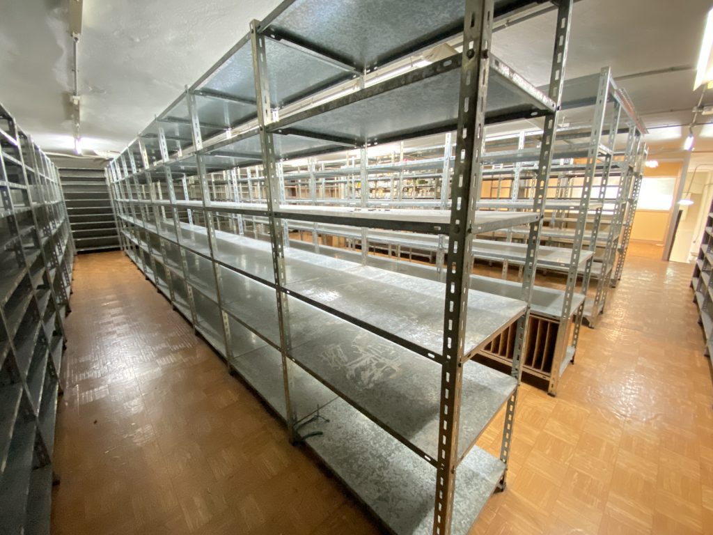 20250221_150611335_iOS-1024x768 INVERSIÓN: LOCAL COMERCIAL CON NAYA.