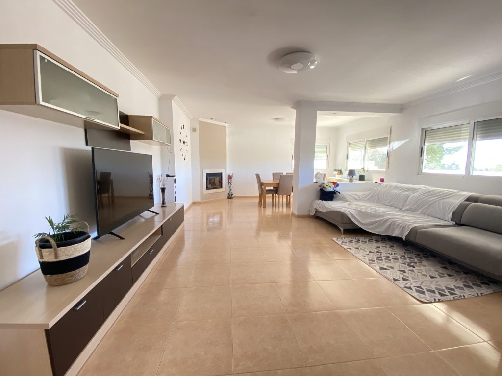 IMG_4184-1-1024x768 CHALET CON 4 DORMITORIOS EN VALLE DEL SOL